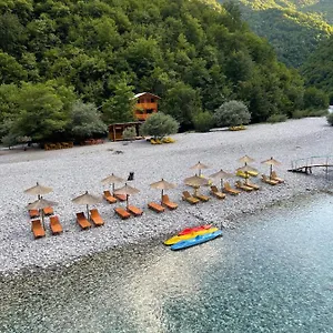 Guest house Guri I Lekes